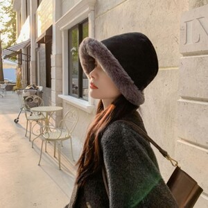 에이지리스에비뉴 은창]골지 라운드 퍼 벙거지 모자 털모자 보온 가을 겨울 여성 여성 벙거지