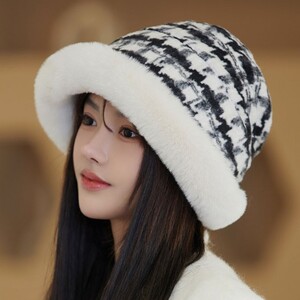에이지리스에비뉴 은창]제비 체크 라운드 퍼 벙거지 모자 털모자 보온 가을 겨울 여성 여성